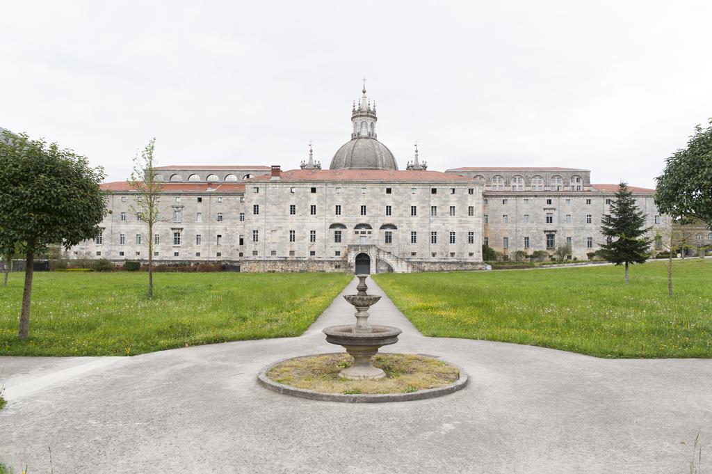 Hotel Arrupe Azpeitia Buitenkant foto